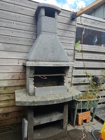Betonnen barbecue