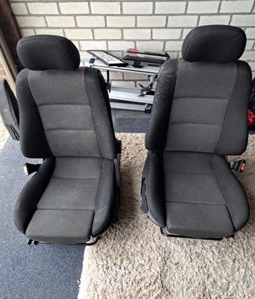gezocht Opel Astra G Caravan bj 2002 stoelen