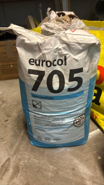 Eurocol 705 Tegellijm gratis!