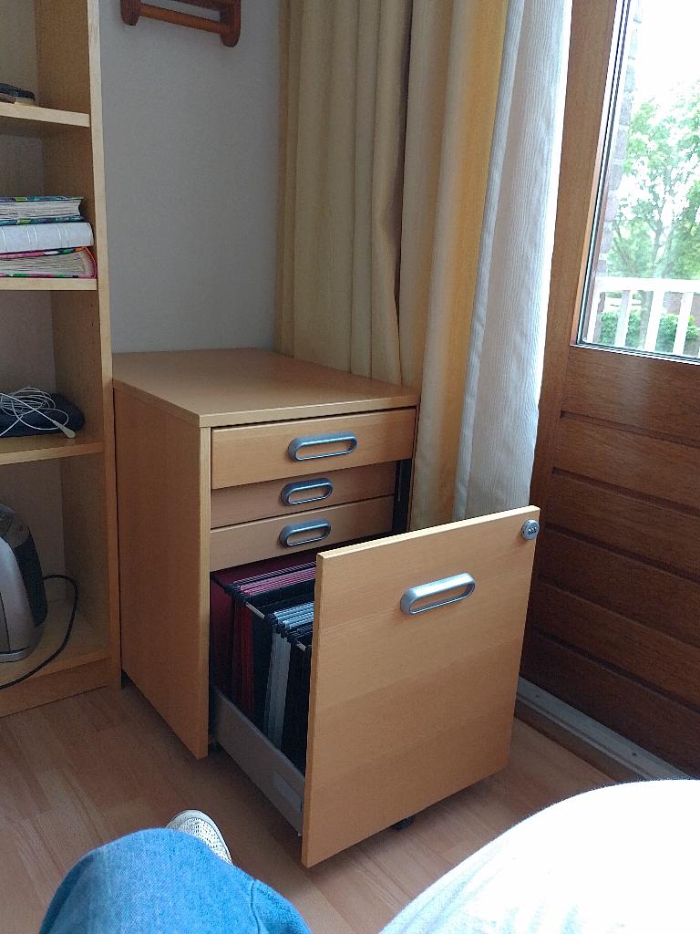 kantoorkast op wieltjes Ikea