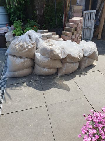 Geel zand gratis ophalen