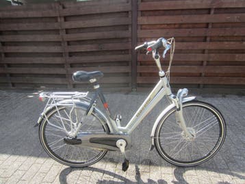 damesfiets gazelle orange in prima staat