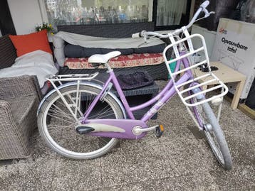 28 inch Paars BATAVUS oma fiets met 7 vers. framehoog 62 cm