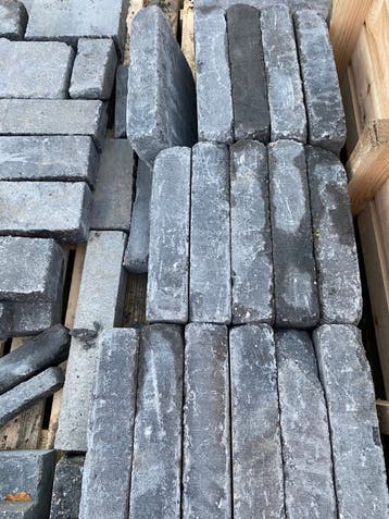 Gratis 5m2 nieuwe tegels 20x30x6 cm