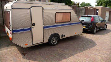 KIP KK400 Caravan