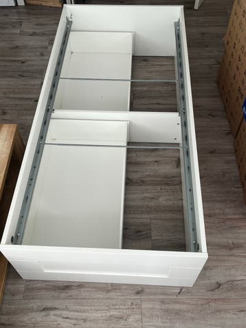 IKEA Eenpersoonsbed 200x90 cm - Zo goed als nieuw