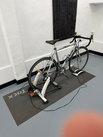 Tacx fietstrainer compleet met Batavus racefiets