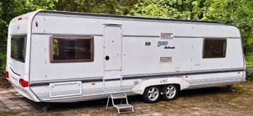 LMC Lord Ambassador 770 2008 XXXL toercaravan & stacaravan