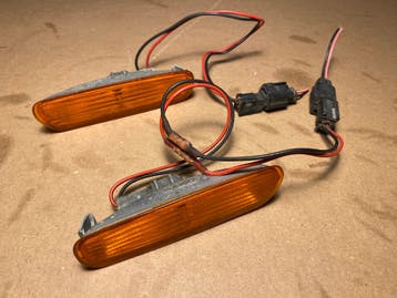 GRATIS Oranje Volvo S40 / V40 phase 1 sidemarkers