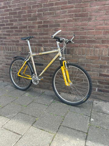 Giant 26 inch mountianbike 2x8 versnellingen fiets bike