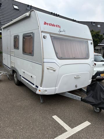 Nette licht gewicht Dethleffs family 390 TK caravan