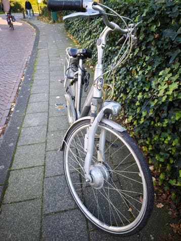 Gazelle elektrische fiets, zilver, gebruikt