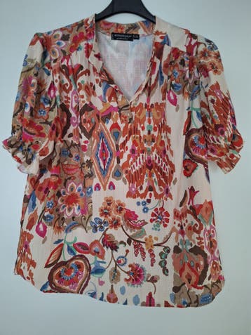 Gekleurde blouse mt.l/xl musthaves by elja