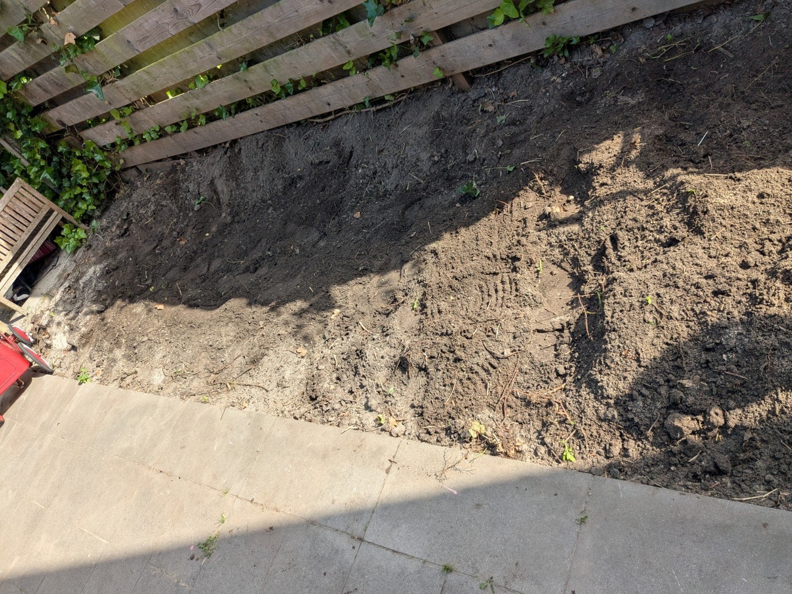 Gratis af te halen: schone tuingrond (bezorgen in overleg)
