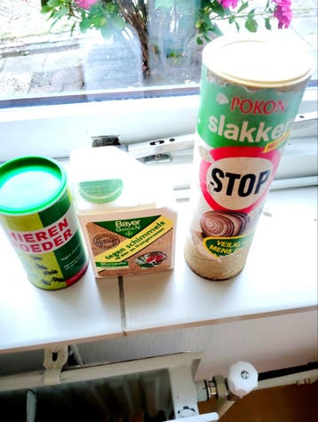 Mierenlokmiddel, slakkenstop en spintbestrijder