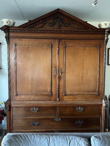Kabinet antiek