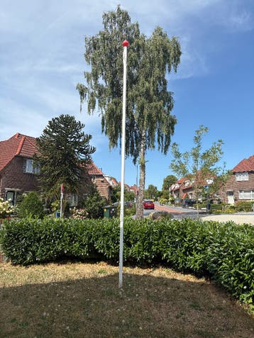 Vlaggenmast 5 m - gratis op te halen