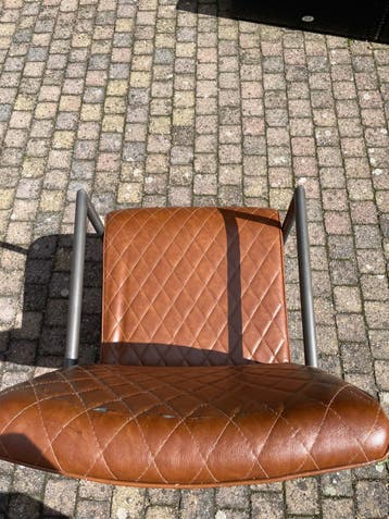 Gratis af te halen 4 eetkamerstoel, metalen frame - cognac