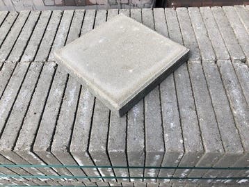 Gratis stoeptegels 30x30 cm
