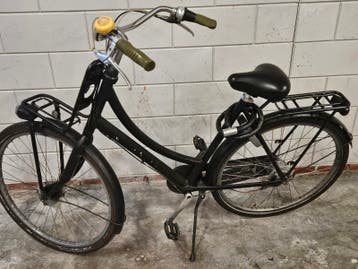 Zwarte transportfiets - Black bike