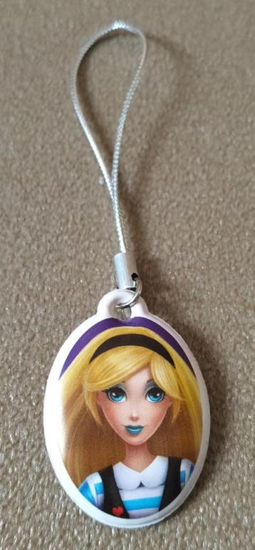 ALICE IN WONDERLAND BAG CHARM*HANGERTJE