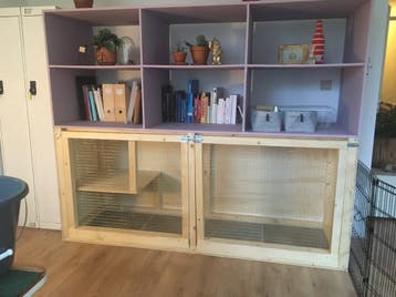 Konijnenhok - Knaagdierenhok - Binnen - Kast op maat gemaakt