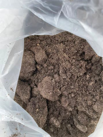 Tuinaarde - ca. 15 zakken à 20 kg