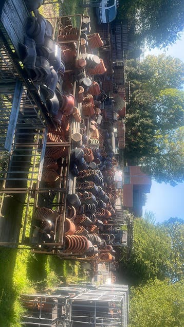Veel soorten dakpannen en hulpstukken