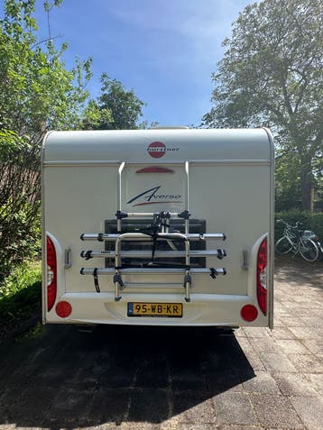 Burstner Averso 500TK | 2007 | Stapelbed | Mover | Voortent