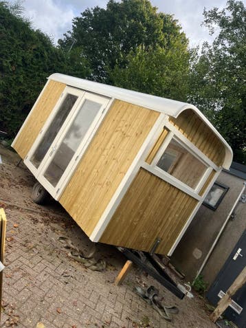 pipo schaft tinywagen schafkeet
