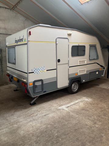 Beyerland caravan uit 1997 met voortent