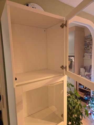 IKEA Besta vitrinekast te koop! - afbeelding 4 IKEA Besta vitrinekast te koop! - afbeelding 4