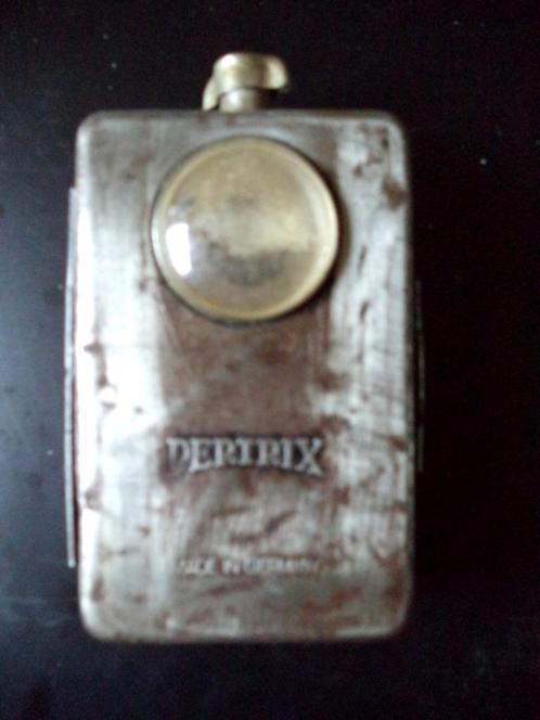 Pertrix zaklamp model 666 made in Germany glazen lens, Verzamelen, Militaria | Tweede Wereldoorlog, Landmacht, Overige typen, Nederland