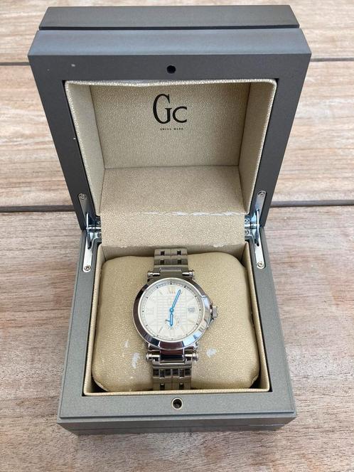 GC (Guess Collection) horloge ❗nauwelijks gedragen, Sieraden, Tassen en Uiterlijk, Horloges | Dames, Guess, Zilver, Ophalen of Verzenden