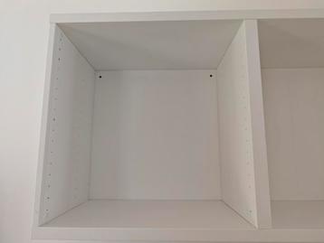Besta (Ikea) Witte Wandkast met 2 Vakken - afbeelding 3 Besta (Ikea) Witte Wandkast met 2 Vakken - afbeelding 3