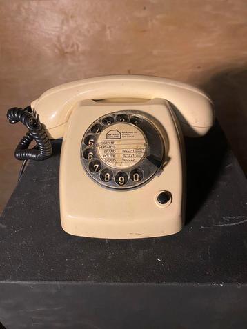 Vintage vaste telefoon PTT type t65 de luxe