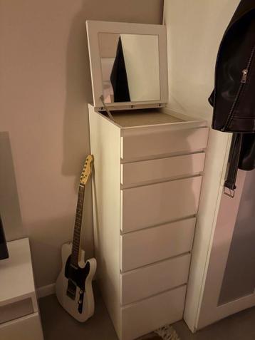 Ikea Malm kaptafel met spiegel - afbeelding 2 Ikea Malm kaptafel met spiegel - afbeelding 2