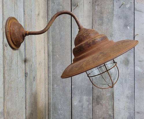 Ambachtelijk gemaakte stallamp buitenlamp van cortenstaal, Antiek en Kunst, Antiek | Lampen, Ophalen