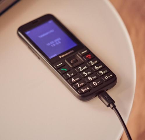 Panasonic mobiele telefoon voor senioren, Telecommunicatie, Mobiele telefoons | Overige merken, Zo goed als nieuw, Zonder abonnement