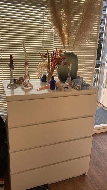 IKEA Malm Kast - Matt Wit - 4 Lades - afbeelding 1 IKEA Malm Kast - Matt Wit - 4 Lades - afbeelding 1