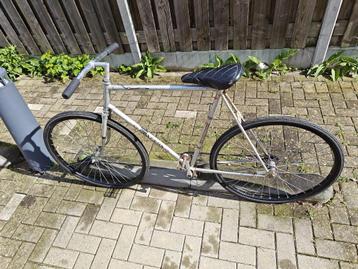 Vintage fixie fiets for sale! Rijdt heerlijk, prima staat.