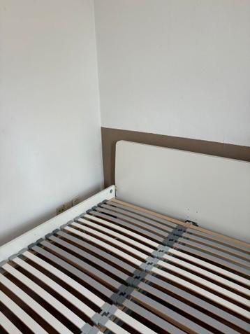 Bedframe Malm ikea 140x200 - afbeelding 3 Bedframe Malm ikea 140x200 - afbeelding 3