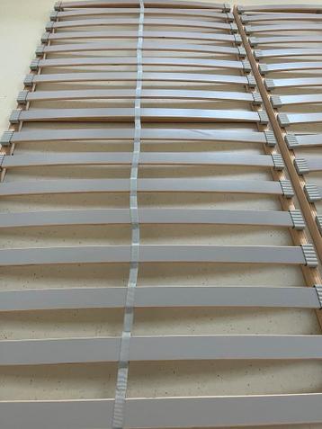 Bed spijlen IKEA SVELVIK - afbeelding 9 Bed spijlen IKEA SVELVIK - afbeelding 9