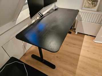 Ikea Bekant Bureau Zwart 160x80 - afbeelding 2 Ikea Bekant Bureau Zwart 160x80 - afbeelding 2