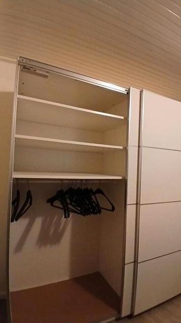 Ikea pax kledingkast met schuifdeuren - afbeelding 3 Ikea pax kledingkast met schuifdeuren - afbeelding 3