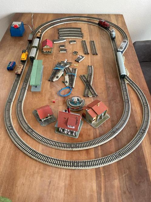 HO modeltreinen, rails, huisjes, analoge locs, Hobby en Vrije tijd, Modeltreinen | H0, Gebruikt, Märklin, Ophalen of Verzenden