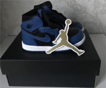 Air jordan 1 retro high og dark marina blue (td) EU 23,5