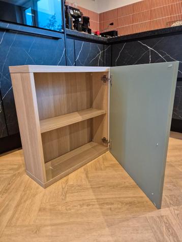 Ikea Besta wandkast 60x22x64 cm - afbeelding 4 Ikea Besta wandkast 60x22x64 cm - afbeelding 4