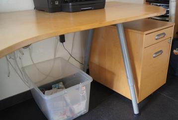 IKEA GALANT HOEKBURAU MET VERHOGER - afbeelding 5 IKEA GALANT HOEKBURAU MET VERHOGER - afbeelding 5