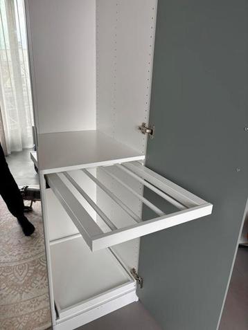 IKEA PAX Kledingkast - Wardrobe with mirror door - afbeelding 3 IKEA PAX Kledingkast - Wardrobe with mirror door - afbeelding 3